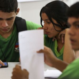 Inclusão digital no Brasil é feita pela metade, mostra pesquisa 
