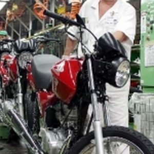 Confiança da indústria cai ao menor nível desde a pandemia