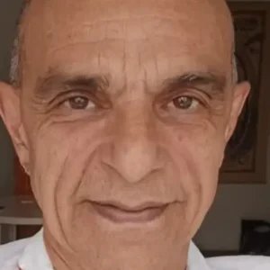 Relembre a carreira de João Signorelli: ator viveu Gandhi e Chico Xavier