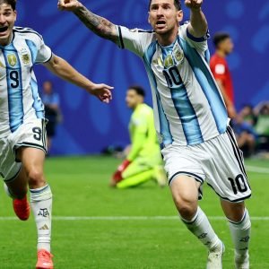 Espanha leva juventude e Argentina aposta em Messi na decisão da Copa