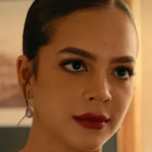 Mel Maia mostra bastidores da 2ª temporada de “Os Donos do Jogo”