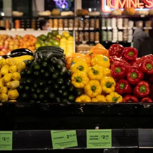 Petróleo e Super El Niño pressionarão preço de alimentos em 2026, diz Abras