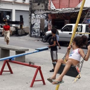 Governo do Rio cria órgãos que vão coordenar reocupação de territórios
