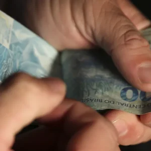 Datafolha: 65% consideram que depender menos do governo melhora a vida