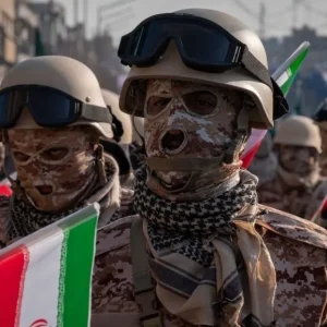 Guarda Revolucionária confirma ataques contra alvos no Kuwait e no Bahrein