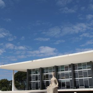 Defesa reforça pedido de manutenção da prisão domiciliar de Bolsonaro
