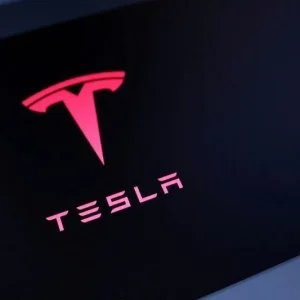 Tesla tem queda de 5% com lucro de US$ 1,1 bi no segundo trimestre