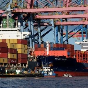 Brasil classifica de arbitrária e injustificada nova tarifa dos EUA