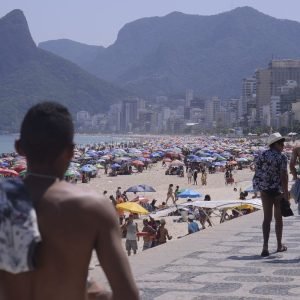 CNDH manifesta preocupação com camelôs após Programa Tolerância Zero
