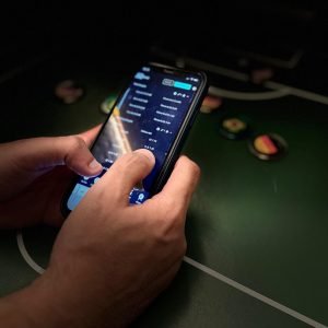 Decreto proíbe divulgação de bets em espaços públicos de Cuiabá