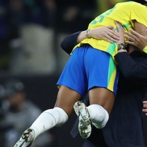 Arthur Elias aprova logística em caminho do Brasil na Copa Feminina