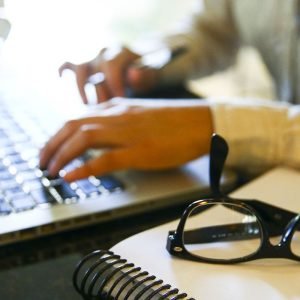 Mulheres são maioria no setor de seguros, mas minoria na liderança