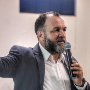 Ex-prefeito de MT é condenado por usar carro oficial no carnaval