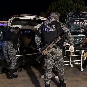 Troca de tiros com policiais termina com quatro mortos e um ferido em MT | Power Mix