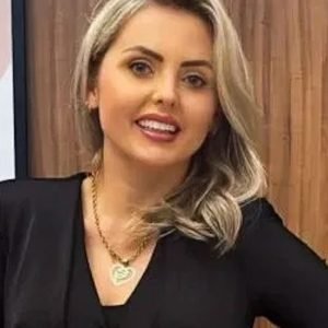 Clariana Barão é a candidata do Democracia Cristã à Presidência 