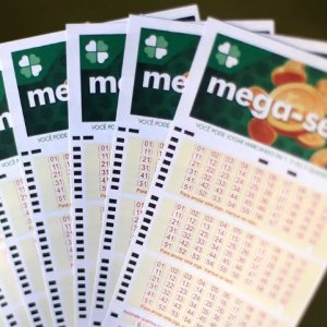 Mega-Sena: quanto rendem R$ 50 milhões na poupança, Tesouro Direto ou CDB