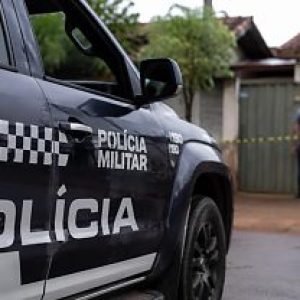Polícia ouve pedidos de socorro e encontra mulher morta e ensanguentada dentro de casa em MT | Power Mix
