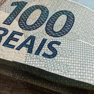 Orçamento de 2027 tem estimativa de superávit de R$ 83,4 bilhões