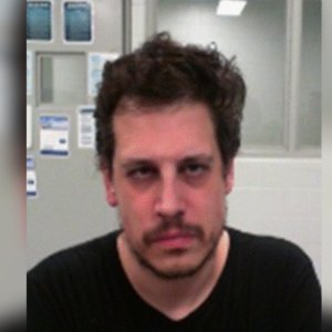 Influenciador de direita Milo Yiannopoulos é detido pelo ICE nos EUA