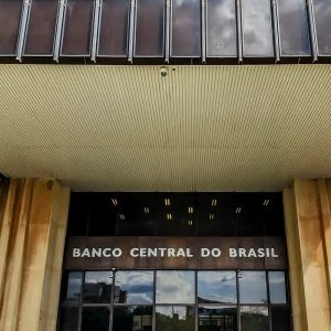 Copom inicia nesta terça reunião para definir taxa básica de juros