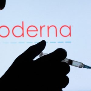 EUA aprovam primeira vacina contra gripe feita com tecnologia de RNA mensageiro, a mesma dos imunizantes da Covid-19