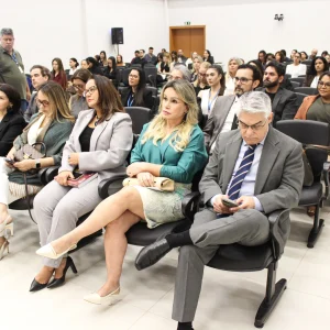 Esmagis-MT promove capacitação sobre o Estado Constitucional Cooperativo e desafios da atuação judicial em Cuiabá