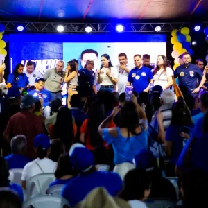 Janaína destaca atuação de Botelho e afirma que deputado é quem mais trabalhou pela Baixada Cuiabana