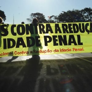Pediatras se manifestam contrários à redução da maioridade penal