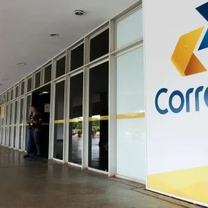 Correios têm prejuízo de R$ 5,55 bilhões no 1º semestre