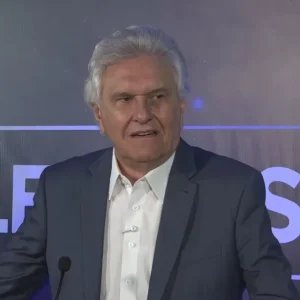 Caiado: Lula está preparando Flávio para ser o peru de Natal