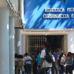 Professor é ferido com faca por aluno durante aula na zona Norte do RJ