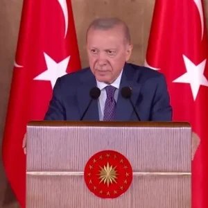 Erdogan diz que Turquia continuará ajudando vizinhos após ataques de Israel