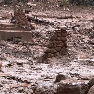Enchente repentina mata 1 e deixa ao menos 15 desaparecidos no Grand Canyon