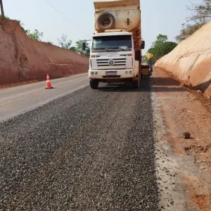 Mato Grosso trava batalha para expulsar empresas de obra malfeita na MT-170