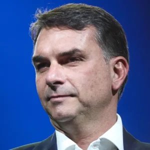 Flávio quer acelerar licenciamento e ampliar crédito para minerais críticos