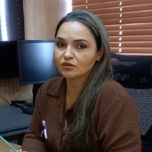 Vânia expõe falta de diálogo com Abílio e admite: “Não há essa coesão”