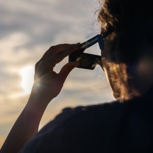 Eclipse solar total na Espanha mobiliza multidões após 114 anos