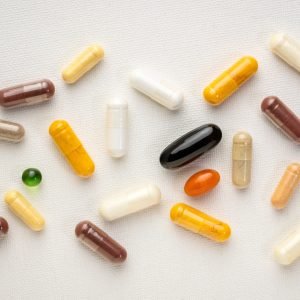 Anvisa proíbe suplementos alimentares por substâncias irregulares e falhas na fabricação; veja marcas