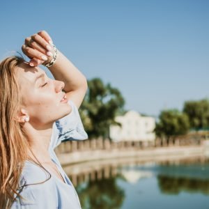 Mortes de mulheres em ondas de calor: fatores sociais são decisivos