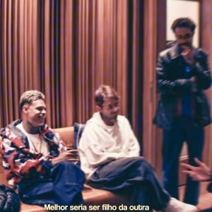 Artistas de diferentes gerações interpretam clássicos de Chico Buarque