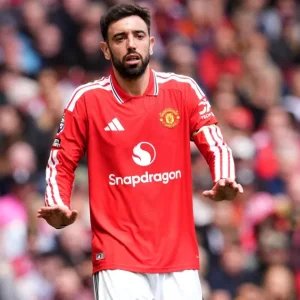 Galatasaray oferece o dobro do salário para tirar Bruno Fernandes do United