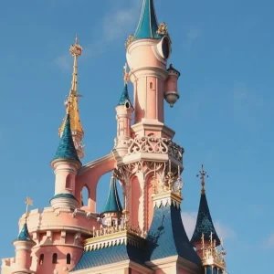 Disney lidera corrida entre parques temáticos com maior crescimento em anos