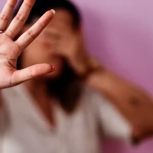 Delegacia Digital da Mulher permite que vítima denuncie mais rápido