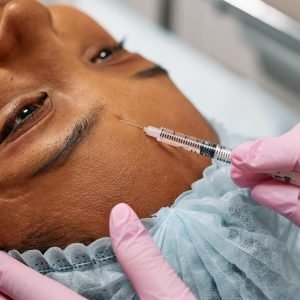 Justiça anula regra que permitia harmonização facial por dentistas