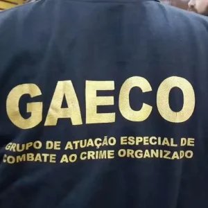 MP do Rio denuncia 20 pessoas por envolvimento com milícia e facção