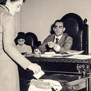 Conquista do voto feminino no Brasil resistiu à misoginia histórica
