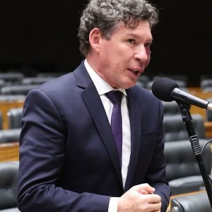 Hugo Motta indica presidente da comissão da MP da Taxa das Blusinhas