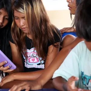 Lei que aumenta punição a crimes digitais contra crianças é sancionada