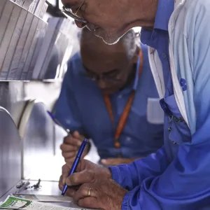 Mega-Sena acumula para R$ 38 milhões; confira os números sorteados