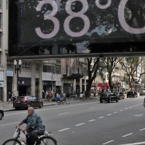Brasil cria plano para emergências na saúde por mudanças climáticas